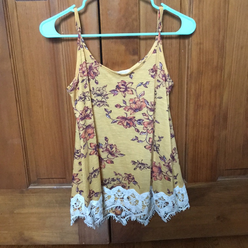 floral tank top